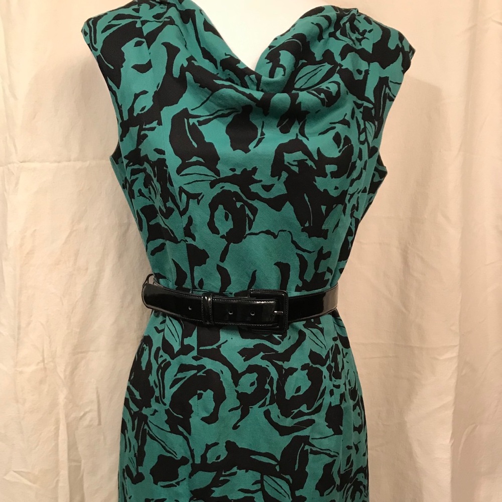 Classiques Entier Cowl-Neck Linen Dress